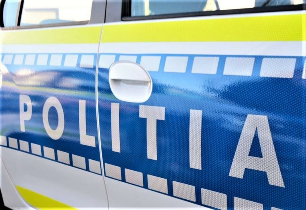 Olt: Copil tăiat de un coleg