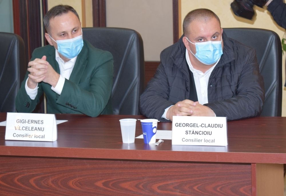 Unul din viceprimarii Slatinei a demisionat din funcţie