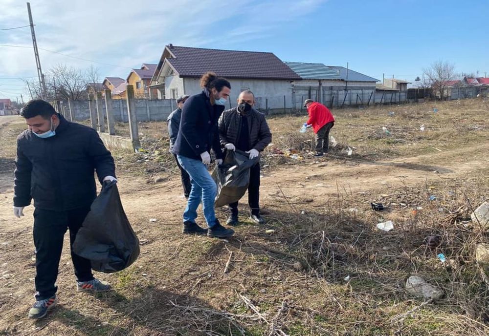 Caracal: Cartier din salubrizat de Primărie şi voluntari