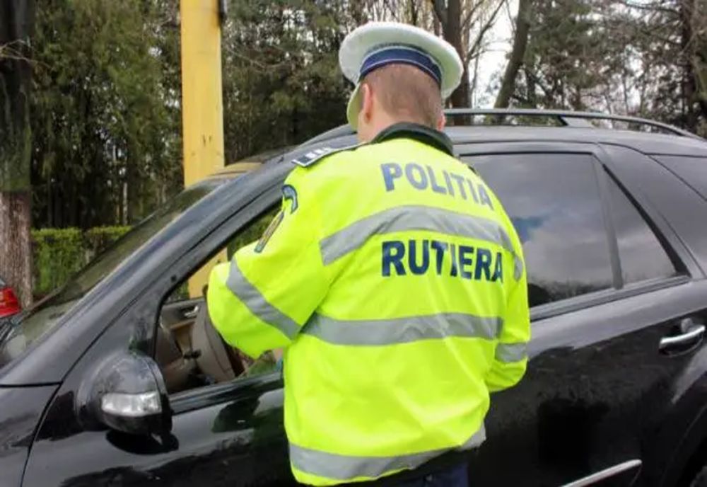 Zeci de şoferi din Olt au rămas fără permis de conducere, în weekend. Principalele abateri