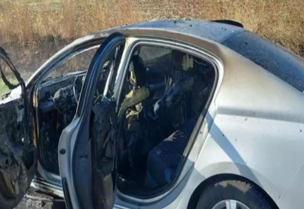 Mașina prefectului de Olt, Mario de Mezzo, a luat foc 