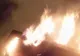 Oamenii străzii au incendiat o casă nelocuită din Slatina -  FOTO&amp;VIDEO