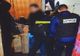 Bărbat bătut într-o scară de bloc din Slatina. Agresorul a fost arestat preventiv