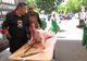 Festival gastronomic la Caracal. Un master chef celebru pregătește berbecuți la proțap