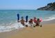 Pentru prima dată la mare. Zeci de copii din Olt au plecat într-o tabără gratuită