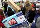 Slătinenii, în topul național al cumpărăturilor, de Black Friday