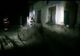 VIDEO: O familie din Olt a rămas fără acoperiş deasupra capului. Un incendiu le-a distrus locuinţa, seara trecută