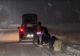 Un adolescent de 17 ani a murit după ce sania trasă de o mașină a lovit un cap de pod
